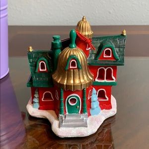 NWT Hallmark 2014 Glow Road Bell Cottage